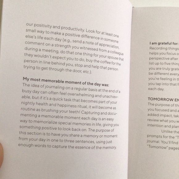 CHRONICLE BOOKS CALM THE CHAOS DAILY JOURNAL NWT - Picture 15 of 16